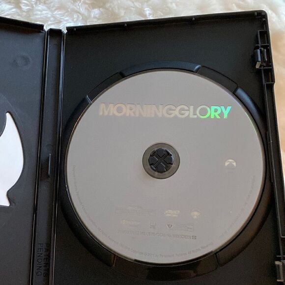 Morning Glory DVD   - Picture 3 of 4